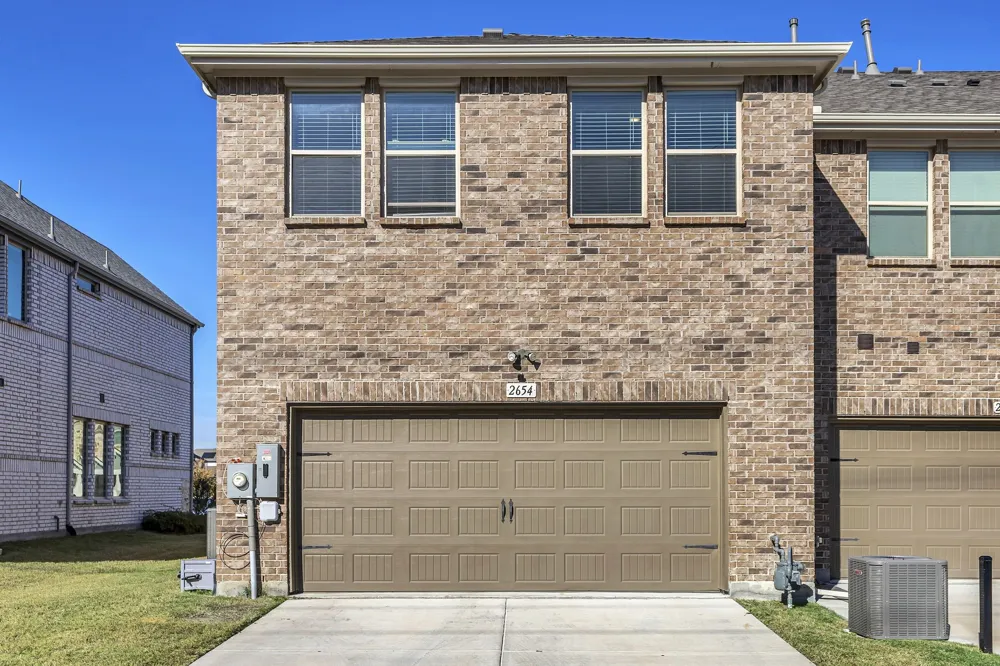 2654 Settlers Place Garland, TX 75042
