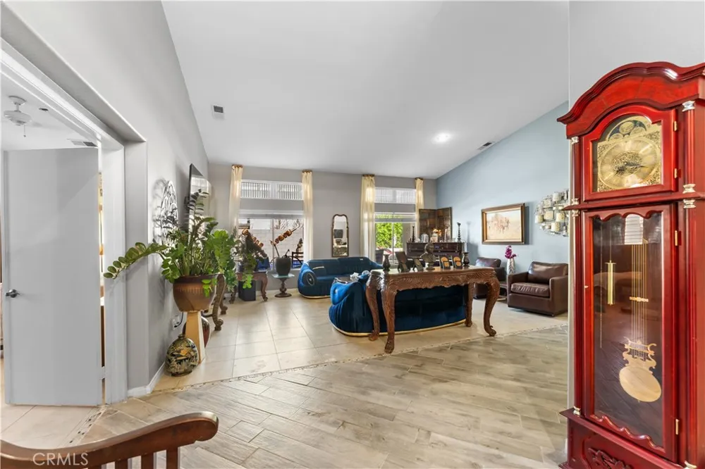 40621 Terraza Palm Desert, CA 92260