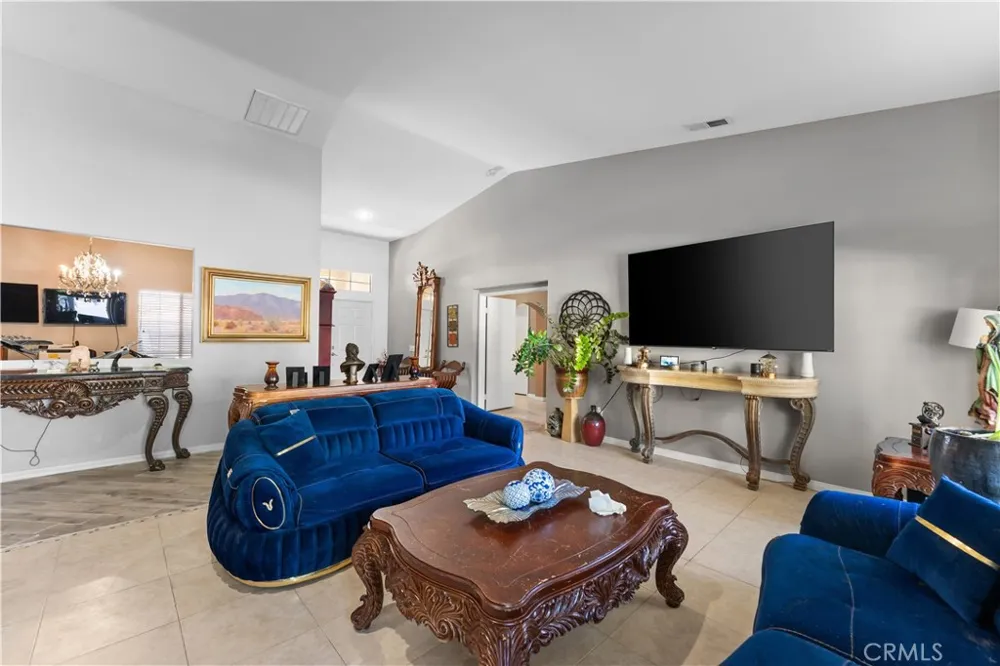 40621 Terraza Palm Desert, CA 92260