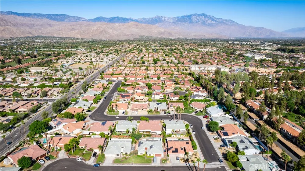 40621 Terraza Palm Desert, CA 92260