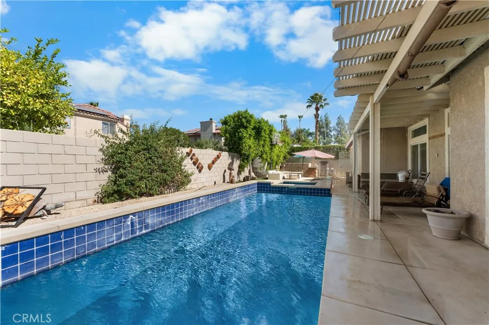 40621 Terraza Palm Desert, CA 92260