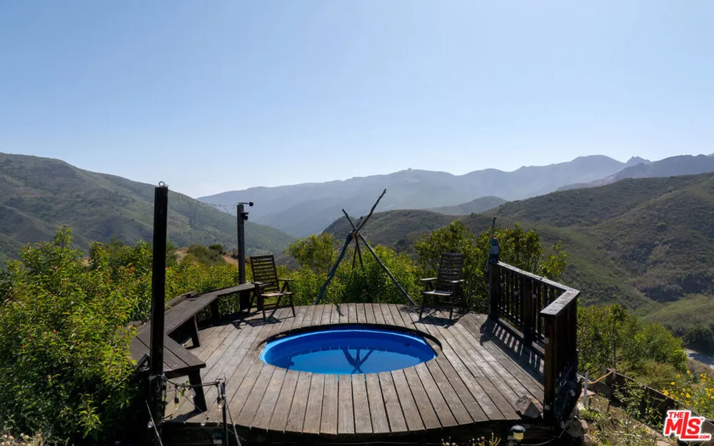 34550 Mulholland Highway Malibu, CA 90265