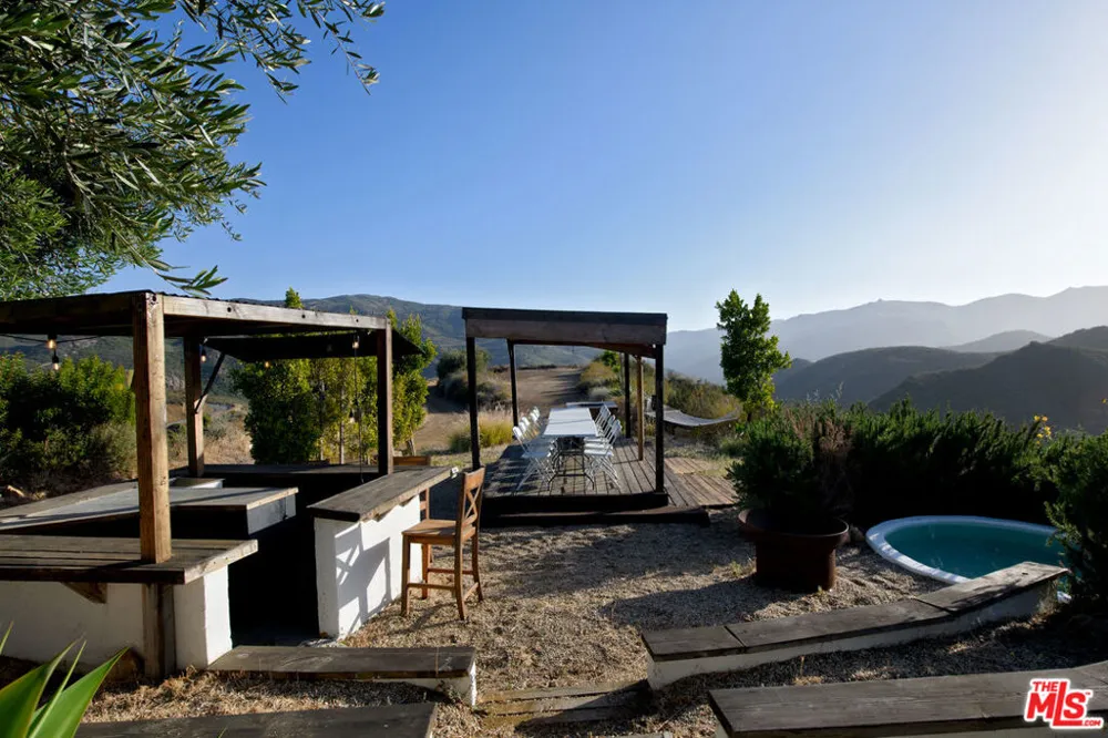 34550 Mulholland Highway Malibu, CA 90265