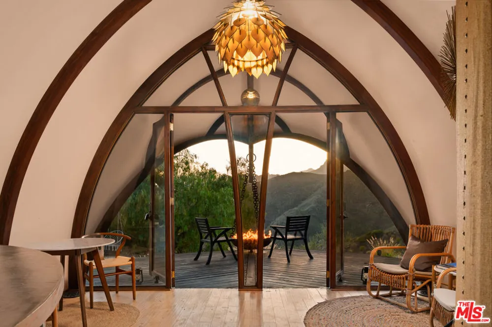 34550 Mulholland Highway Malibu, CA 90265