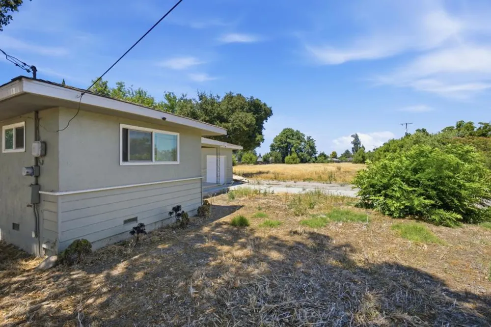 2908 Oleander Avenue Merced, CA 95340