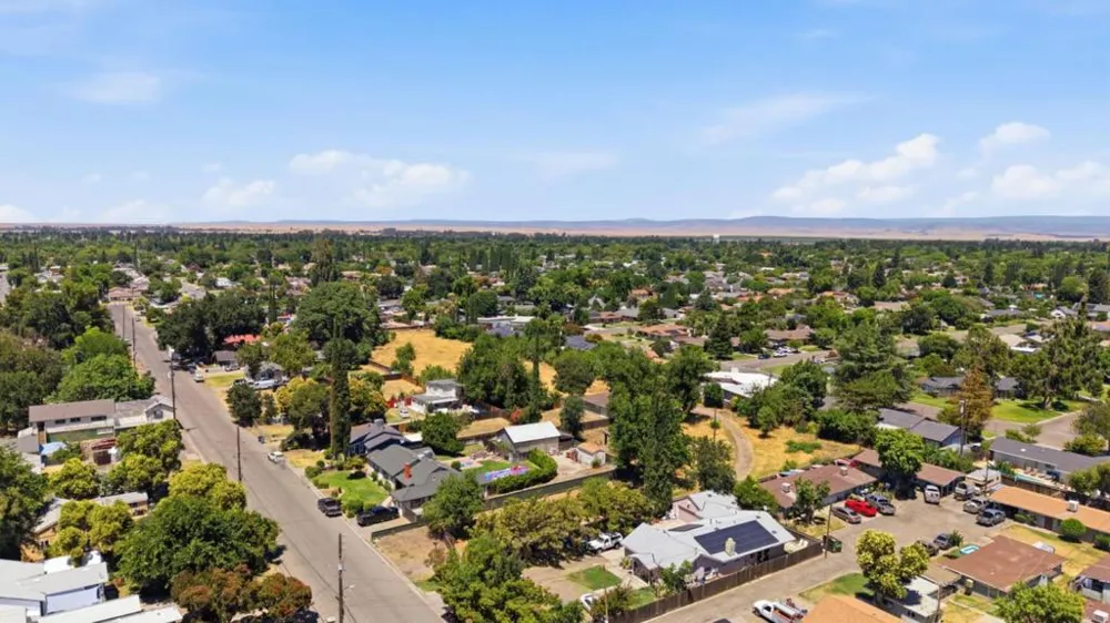2908 Oleander Avenue Merced, CA 95340