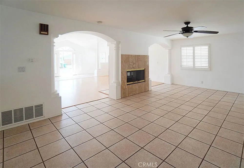 14925 Laurelgrove Circle Irvine, CA 92604
