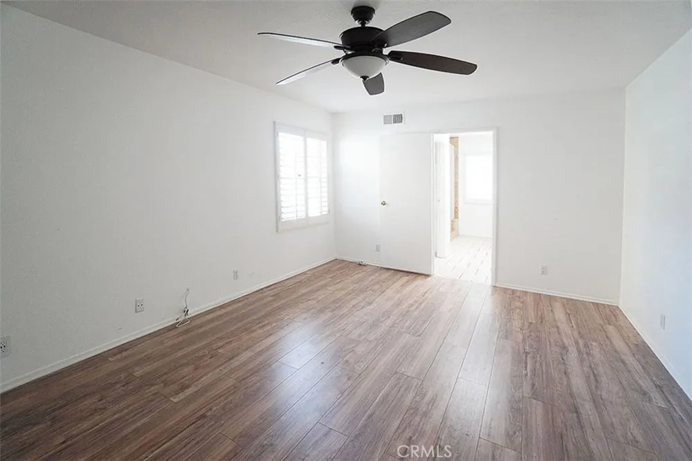 14925 Laurelgrove Circle Irvine, CA 92604