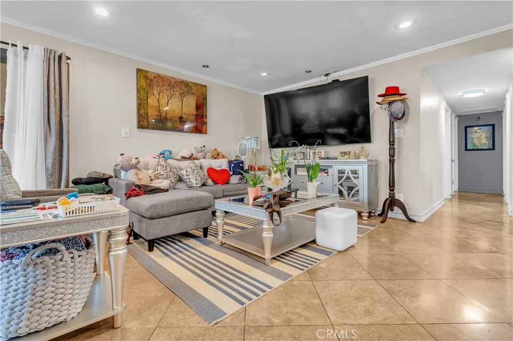 1140 Sturbridge La Habra, CA 90631