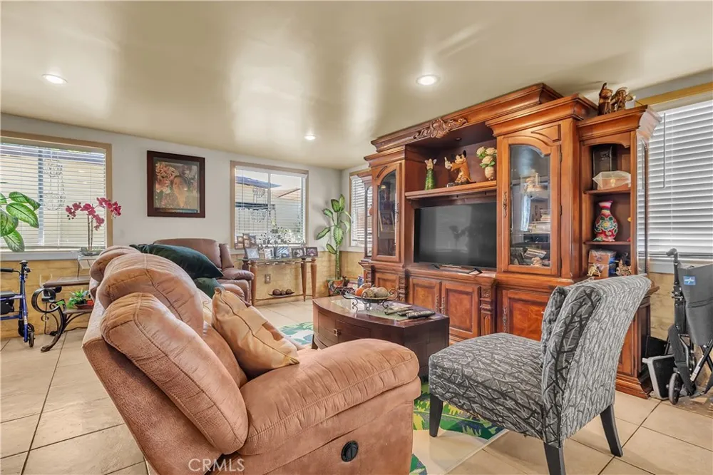 1140 Sturbridge La Habra, CA 90631