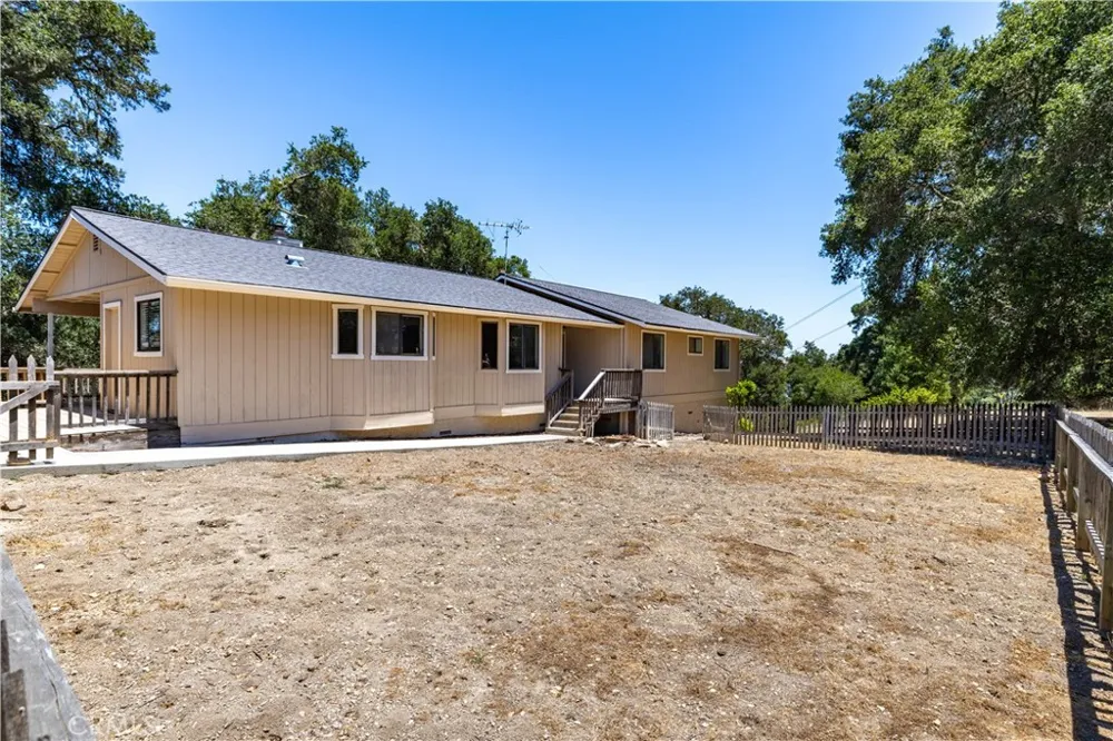 7905 San Gregorio Road Atascadero, CA 93422