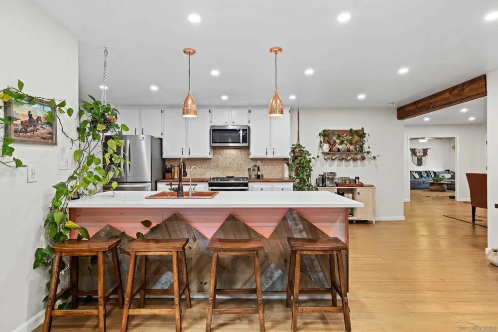 28960 Cedar Lane Pine Valley, CA 91962