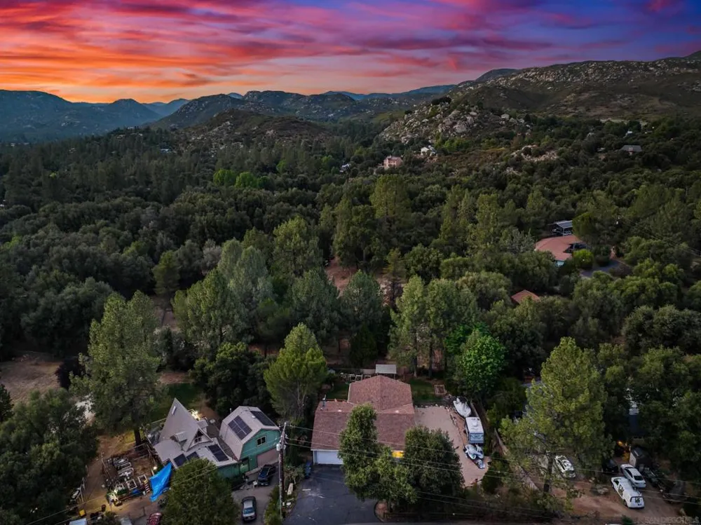 28960 Cedar Lane Pine Valley, CA 91962
