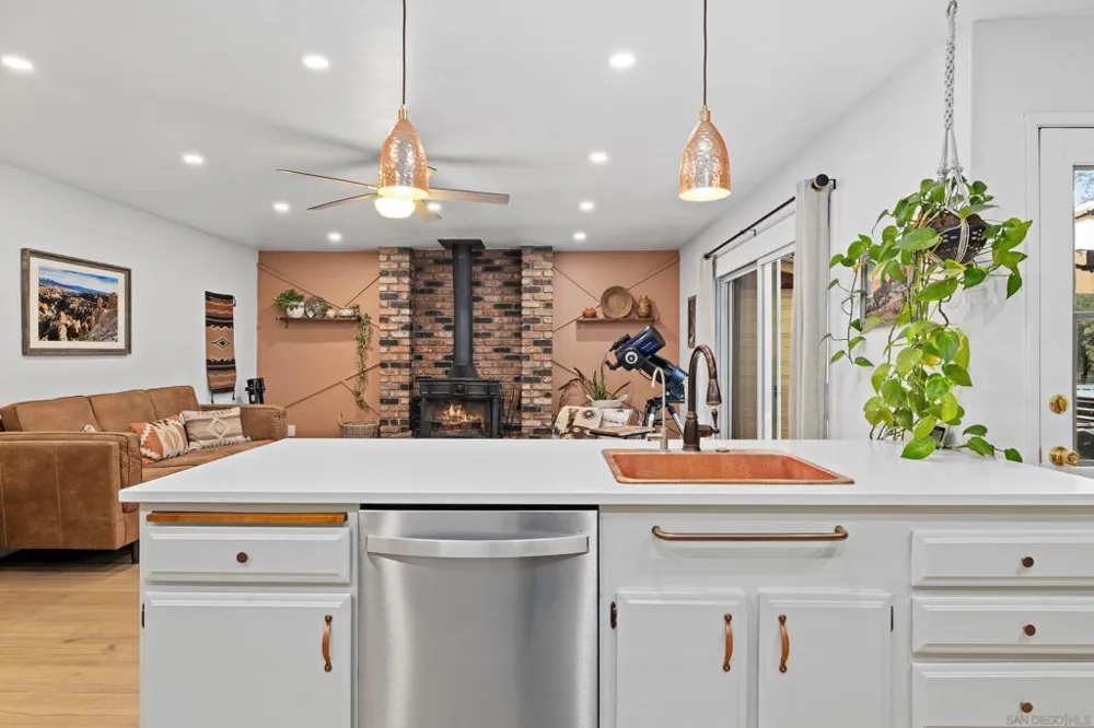 28960 Cedar Lane Pine Valley, CA 91962