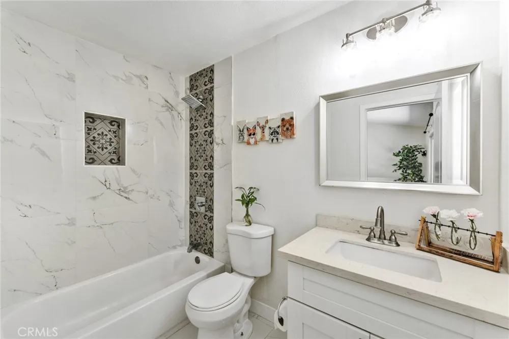 2103 Dublin #2 Diamond Bar, CA 91765