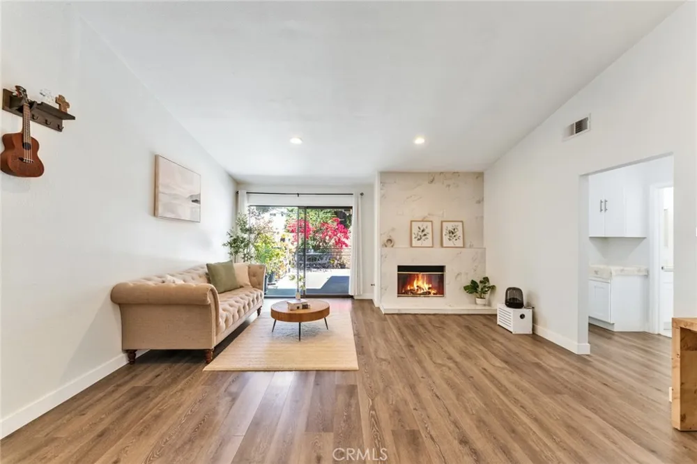 2103 Dublin #2 Diamond Bar, CA 91765