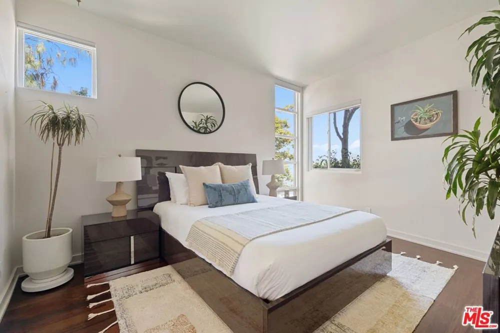 650 Pacific Street #8 Santa Monica, CA 90405
