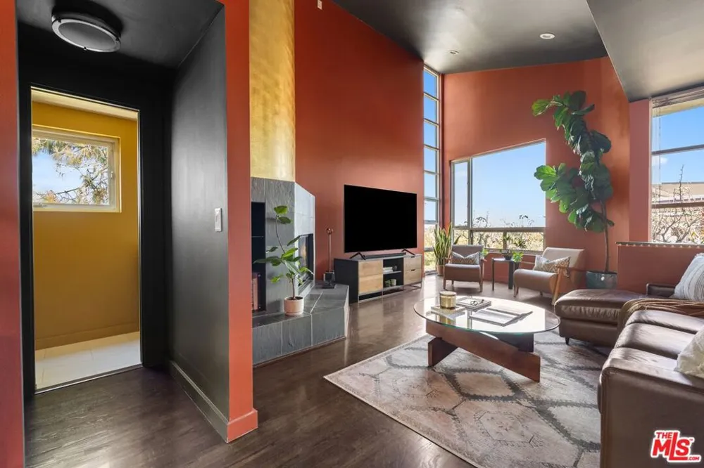 650 Pacific Street #8 Santa Monica, CA 90405
