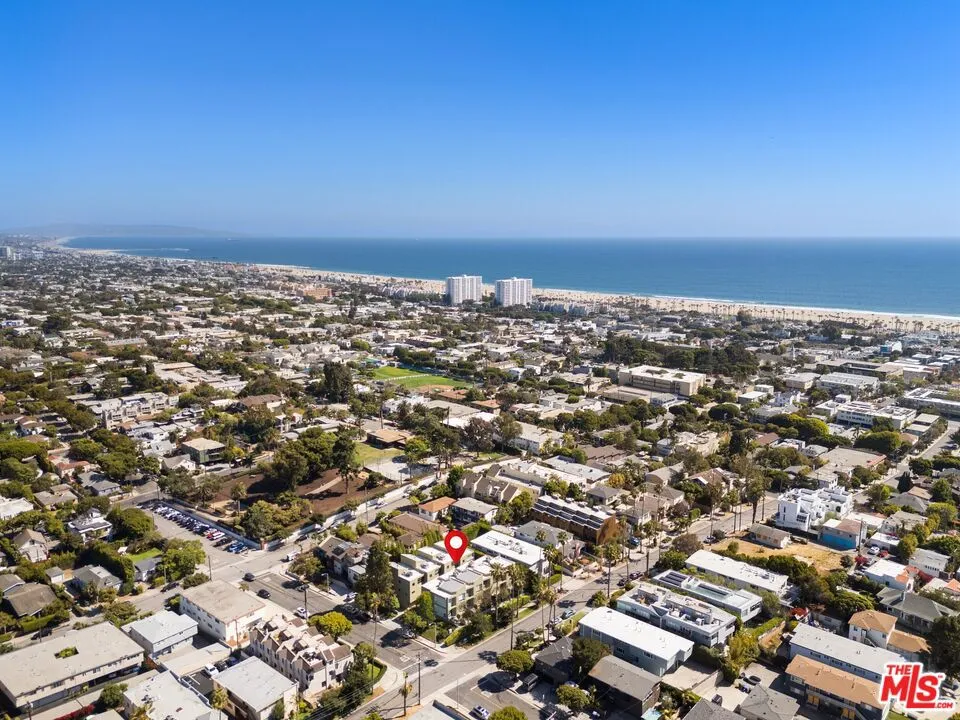 650 Pacific Street #8 Santa Monica, CA 90405