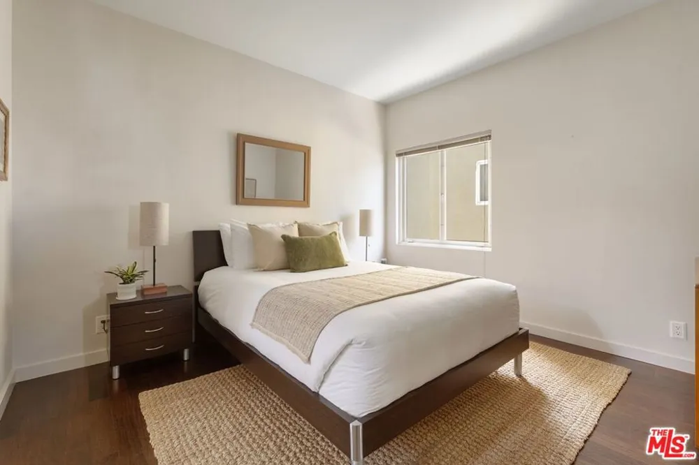 650 Pacific Street #8 Santa Monica, CA 90405