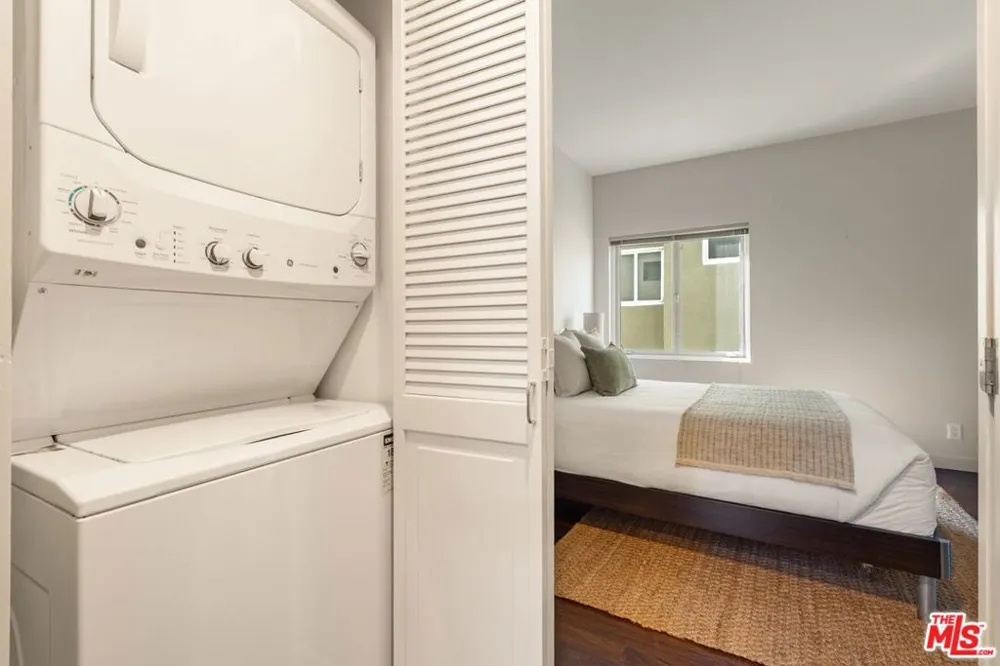 650 Pacific Street #8 Santa Monica, CA 90405