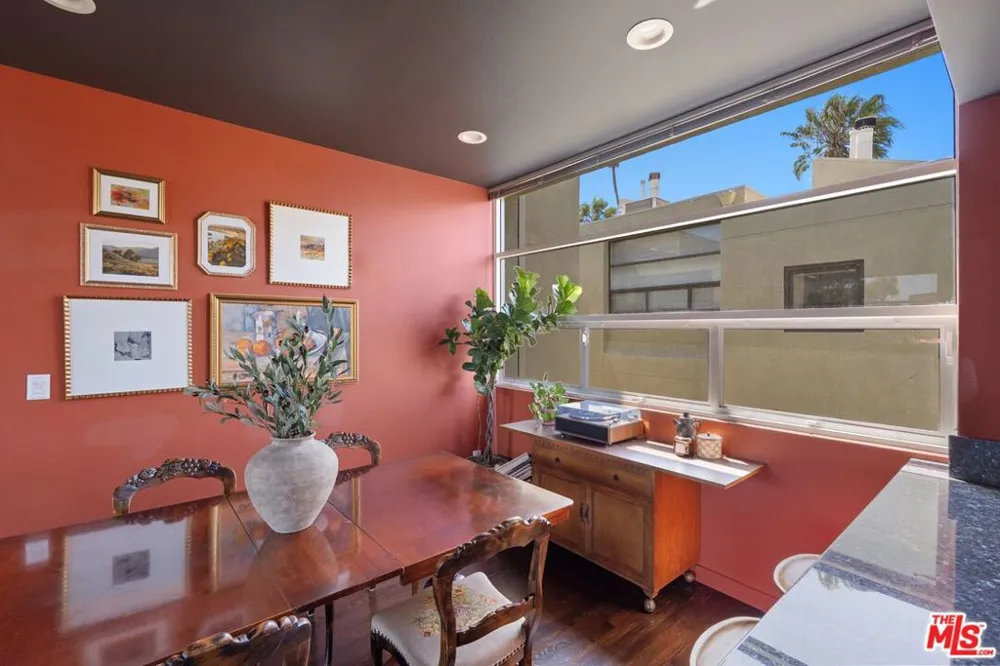 650 Pacific Street #8 Santa Monica, CA 90405