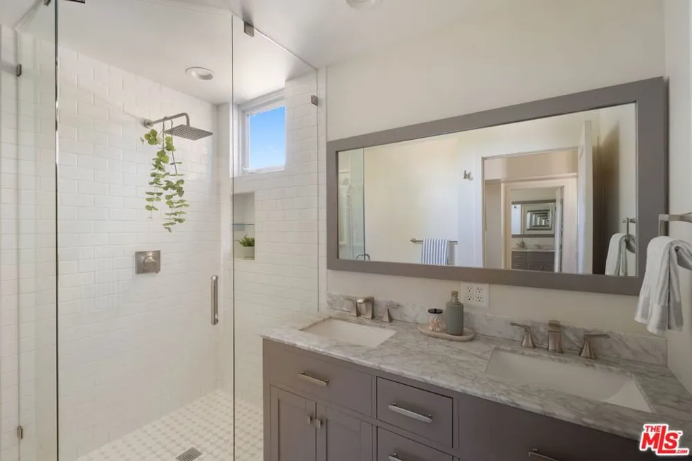 650 Pacific Street #8 Santa Monica, CA 90405