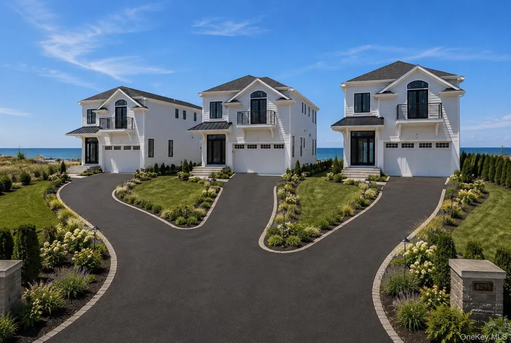 33A Bayville Avenue Bayville, NY 11709