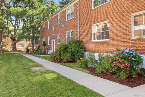 182 Pinewood Road #25