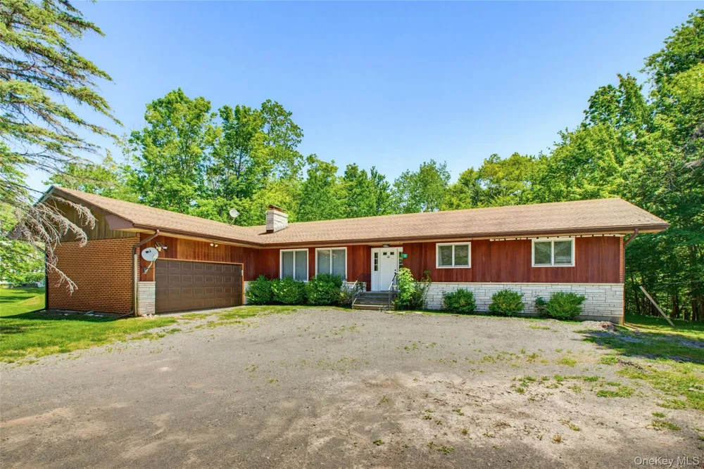74 Cr-23c Street Hunter, NY 12442