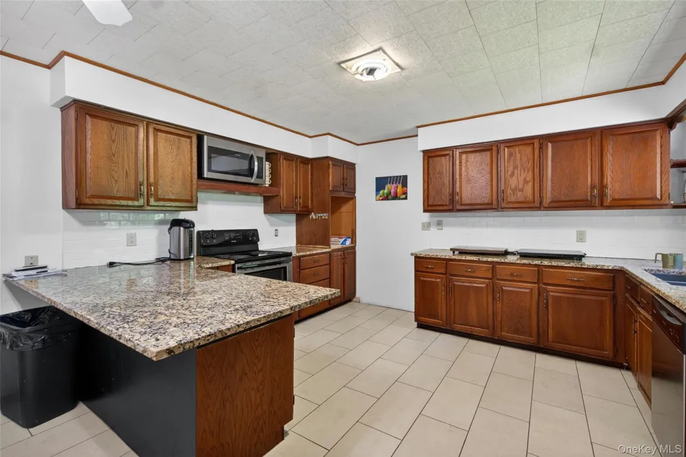 74 Cr-23c Street Hunter, NY 12442