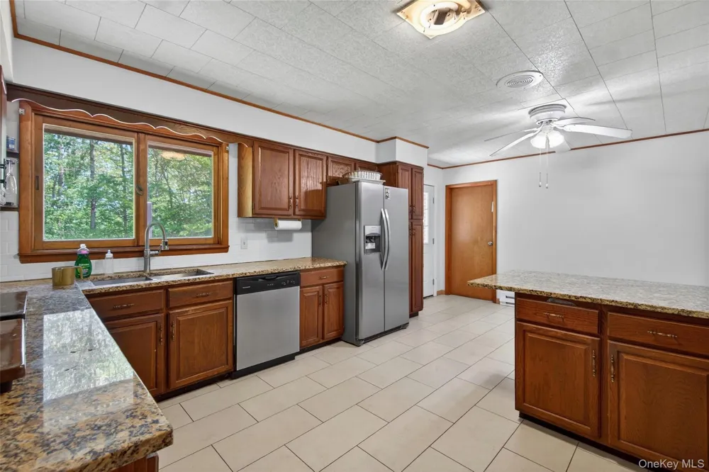 74 Cr-23c Street Hunter, NY 12442