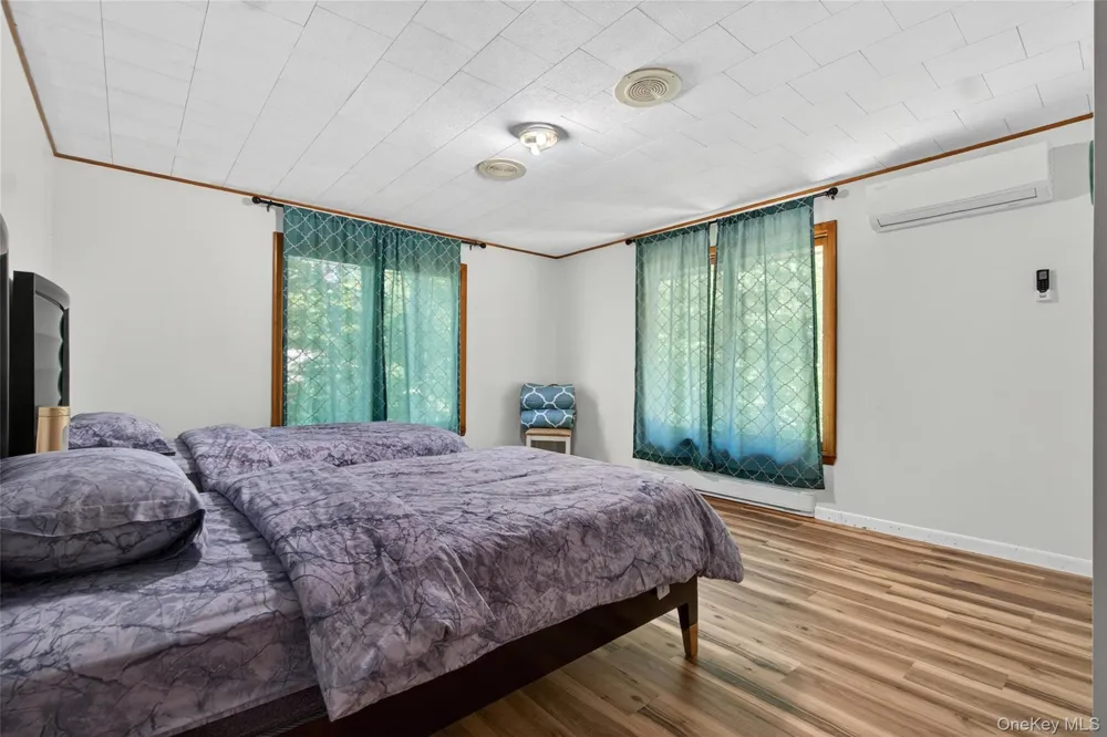 74 Cr-23c Street Hunter, NY 12442
