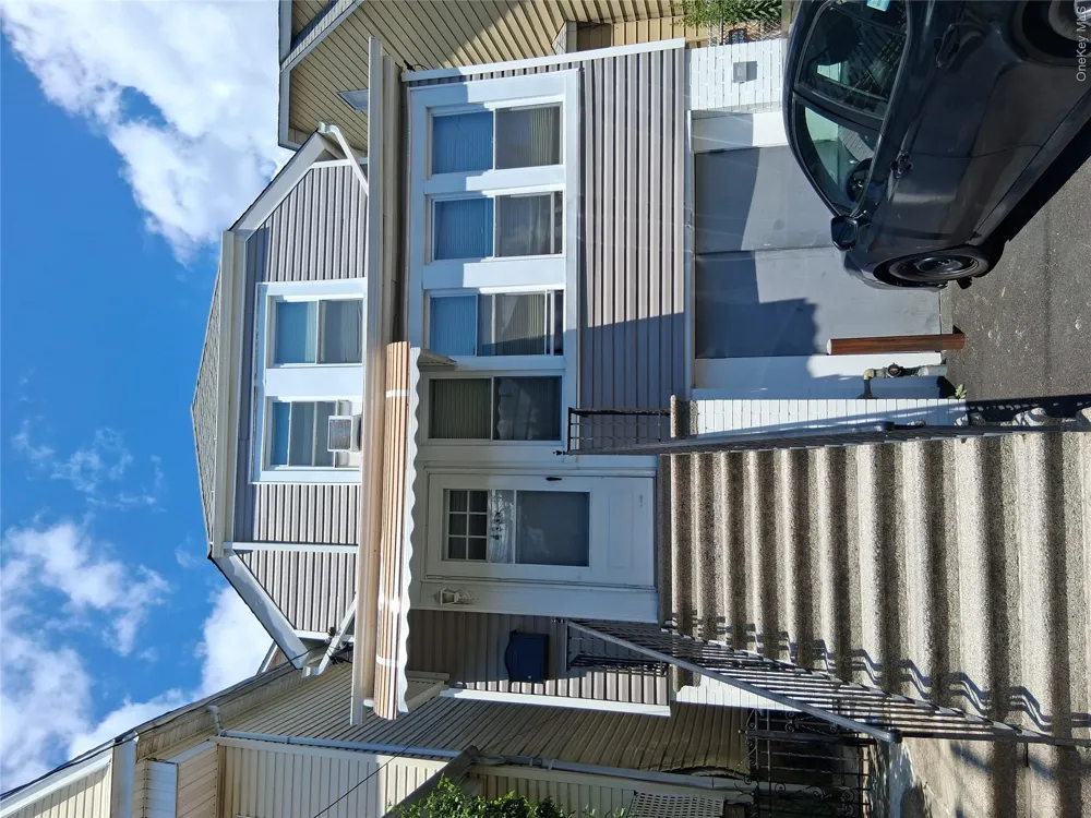 4335 Byron Avenue Bronx, NY 10466