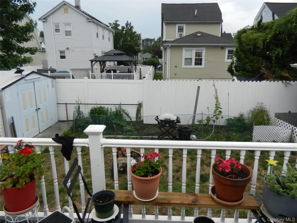 64 Avondale Street Valley Stream, NY 11581