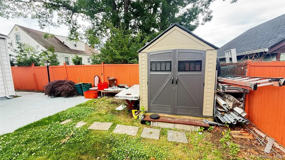 706 Partridge Avenue West Hempstead, NY 11552