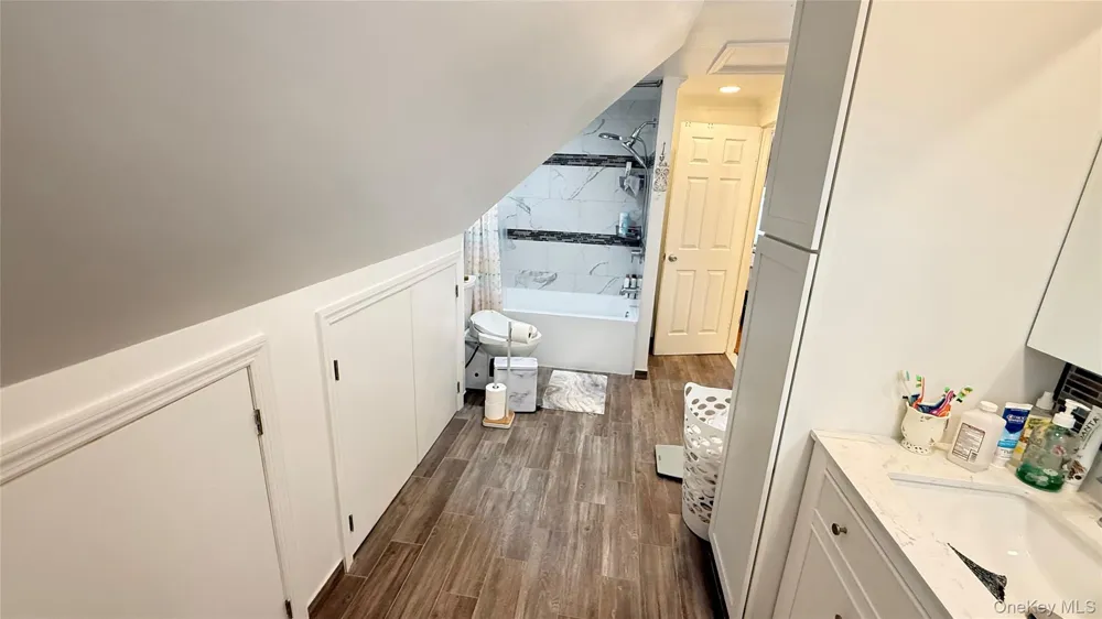 706 Partridge Avenue West Hempstead, NY 11552