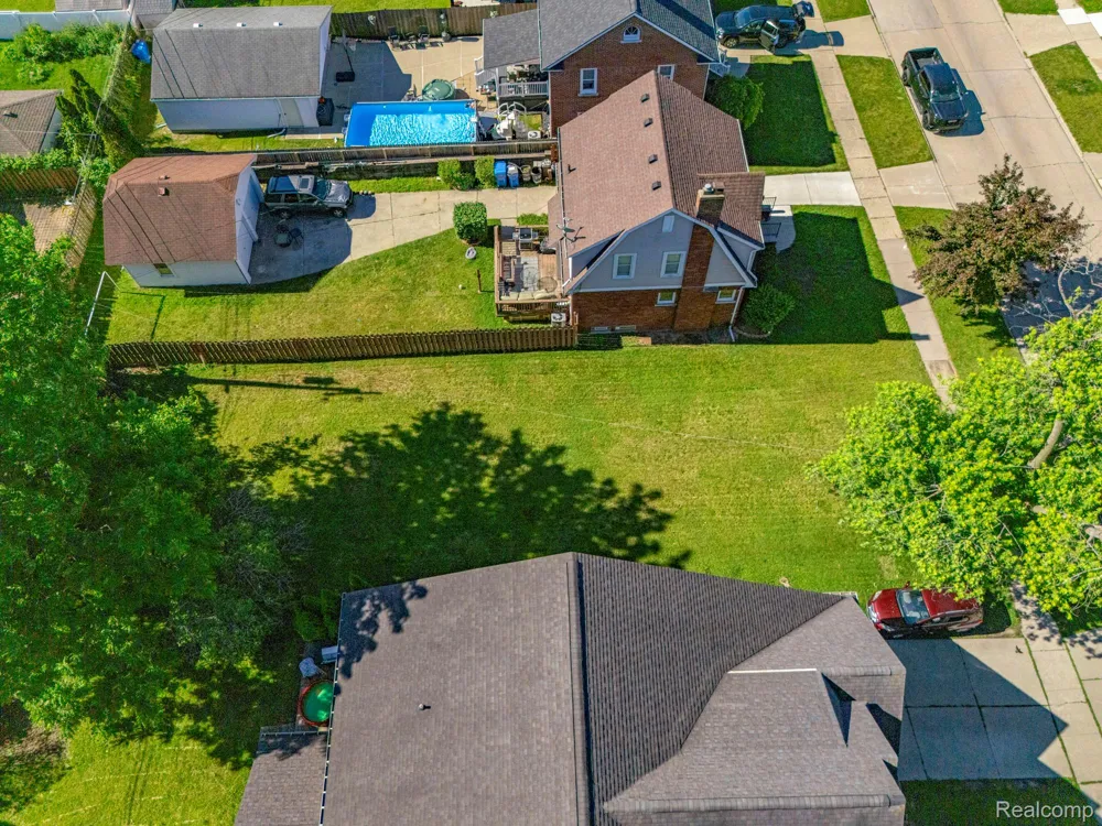Kingsbury Street Dearborn Heights City, MI 48127