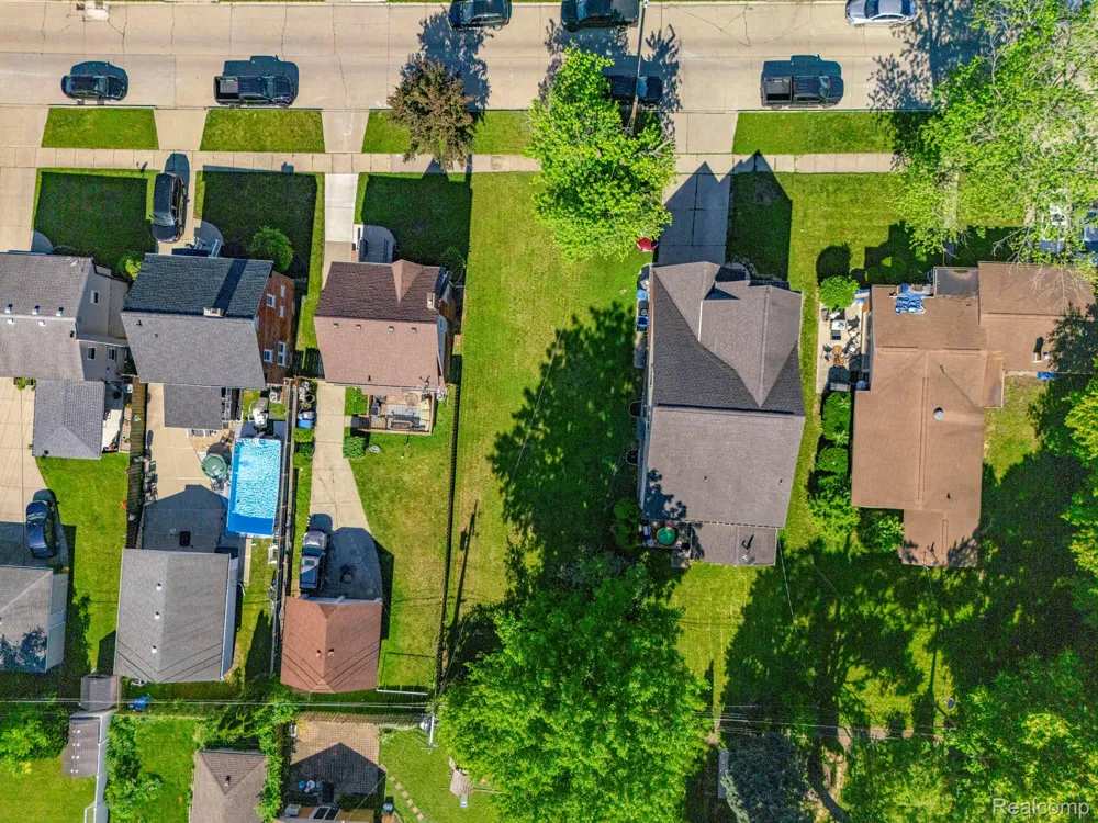 Kingsbury Street Dearborn Heights City, MI 48127