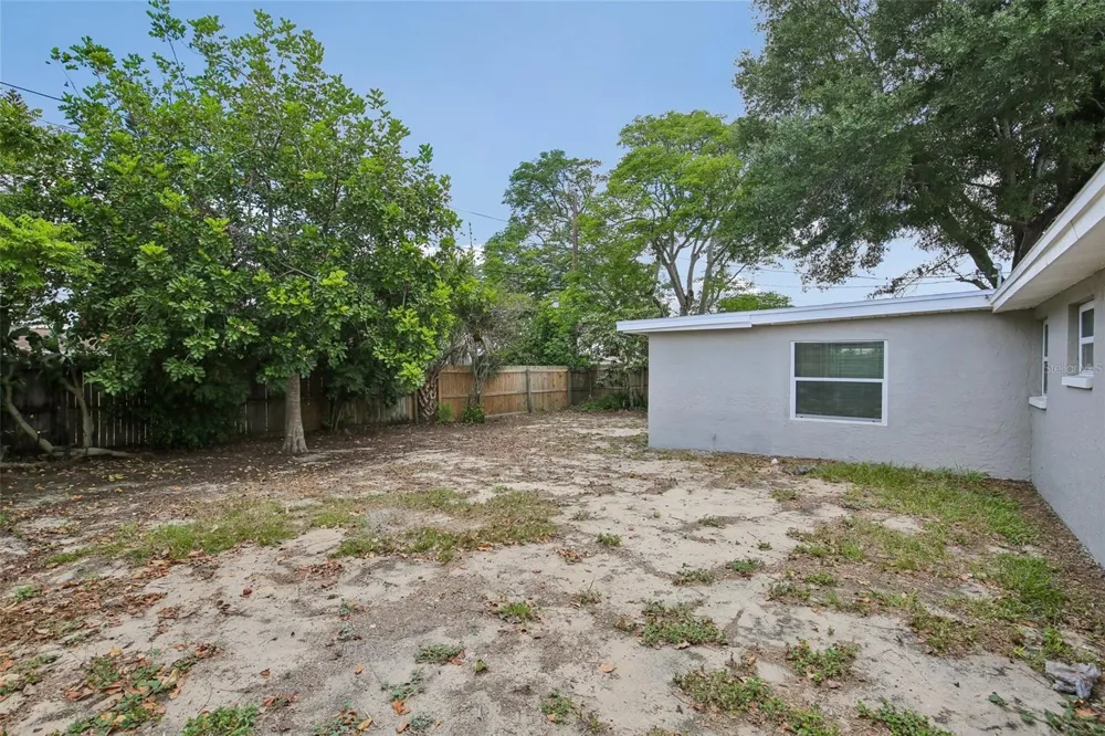 4922 PANORAMA AVENUE Holiday, FL 34690