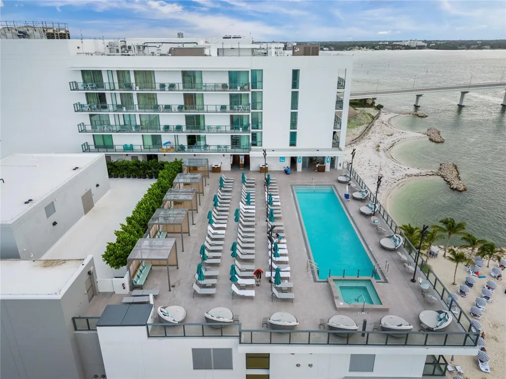 691 S GULFVIEW BOULEVARD #1211 Clearwater Beach, FL 33767
