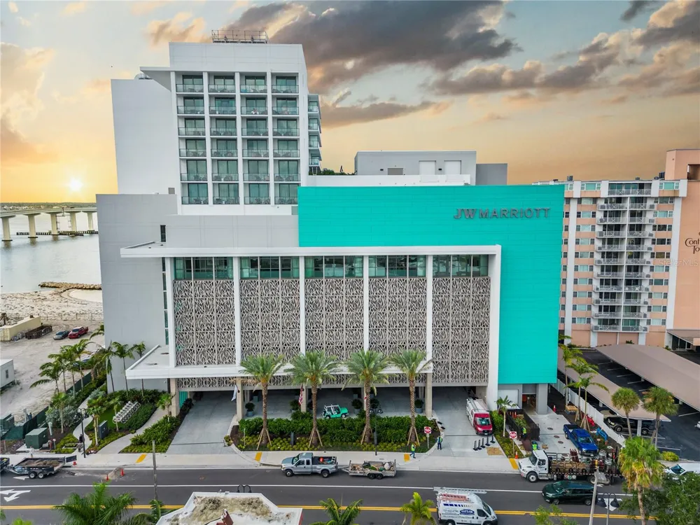 691 S GULFVIEW BOULEVARD #1211 Clearwater Beach, FL 33767