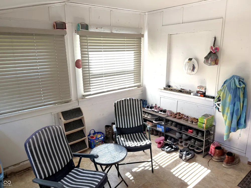 114 E Green Street Waveland, IN 47989
