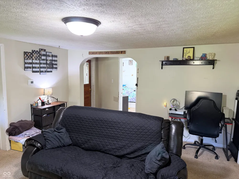 114 E Green Street Waveland, IN 47989