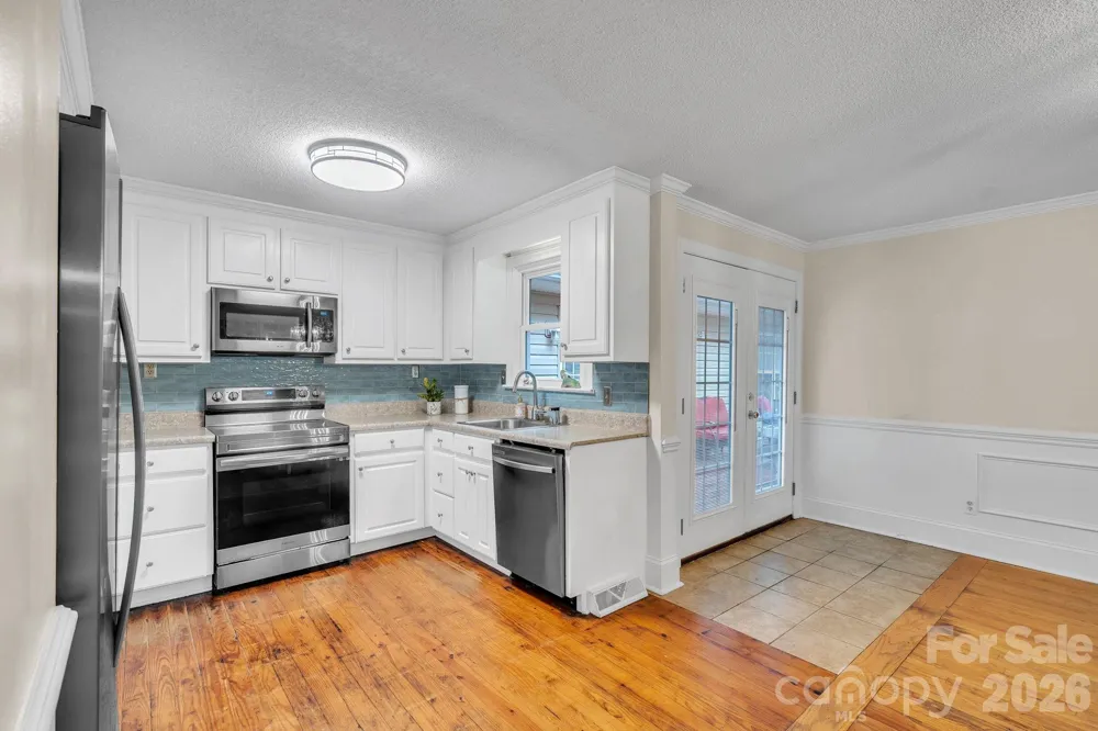 103 Forest Avenue Landrum, SC 29356