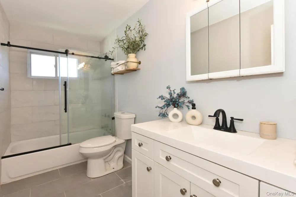 10 Miller Avenue Central Islip, NY 11722