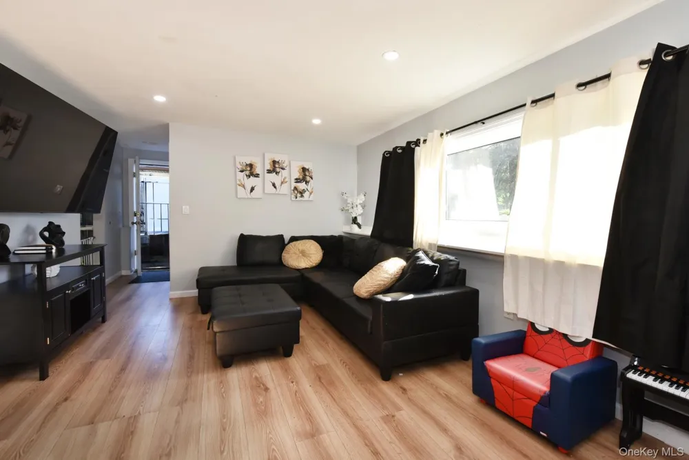 10 Miller Avenue Central Islip, NY 11722