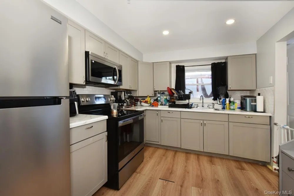 10 Miller Avenue Central Islip, NY 11722