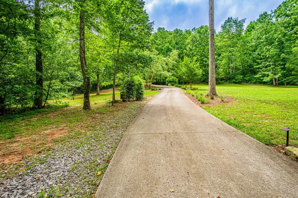 190 Still Road Clarkesville, GA 30523