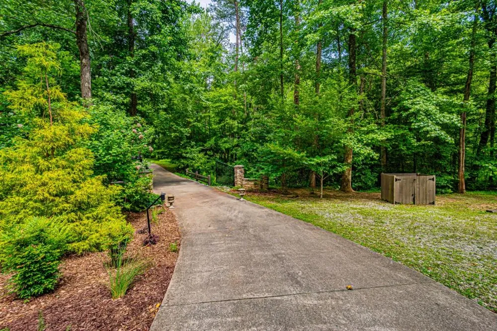 190 Still Road Clarkesville, GA 30523